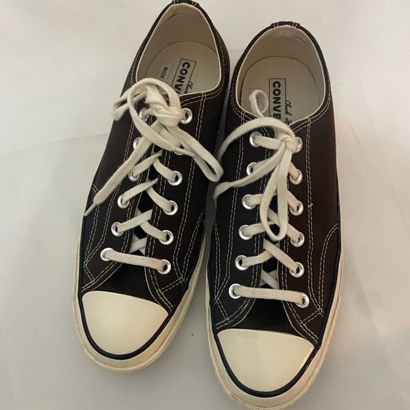 Converse Men's Brown Canvas Sneakers with White Accents - Picture 1 of 8